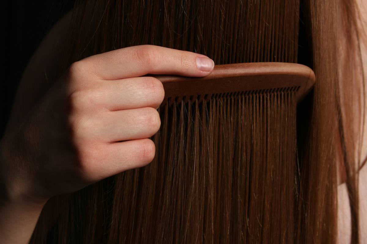 The Ultimate Styling Brush Guide: Smooth, Shine & Zero Frizz (Even on Humid Days)