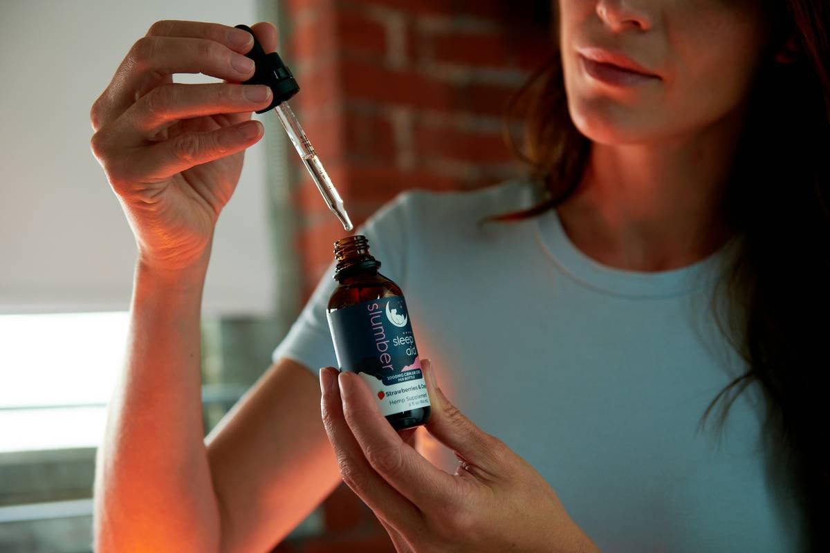 The Real Truth About Hair Styling Oil: What Works, What’s Hype, and How to Stop Wasting Money